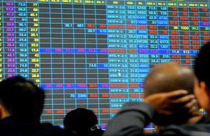 Thời rẻ rúng: Lại cổ phiếu 'rau', 'trà đá'