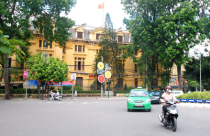 Trụ sở Bộ, ngành dưới tiêu chí quy hoạch chung Hà Nội: Xử lý trụ sở cũ thế nào để giảm tải nội đô?