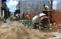 Bùng nổ phân lô bán nền