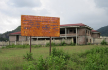 Hà Nội: Xã nghèo kiệt quệ vì hai dự án “bánh vẽ”