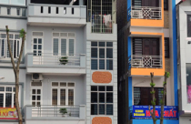 Nhà vài m2 giá hàng tỷ đồng