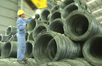 Bán rẻ, bán chịu để giải phóng hàng tồn?