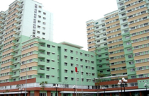 'Đẽo cày giữa đường' nhà thu nhập thấp