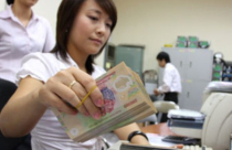 Đón nới lỏng tiền tệ: NH tung chiêu lạ hút vốn