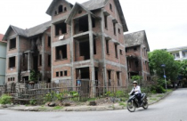 Đất nền thổ cư: Giá cao vẫn hút khách