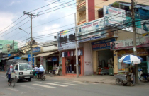 Dân tái định cư sẽ được bù thêm tiền để mua nhà, đất