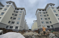 Đừng vội vàng mua 'nhà giá rẻ' lúc này