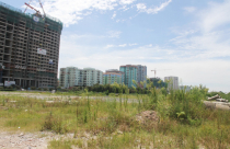 Sửa Luật Đất đai: Sẽ hết cảnh đất vàng bị bỏ hoang?