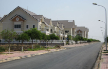 Bất động sản thời xuống đường… bán dạo