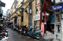 Hà Nội: Rủ nhau biến ngõ thành nơi buôn bán