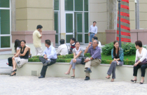 Trần phí dịch vụ chung cư: Cứng nhắc vẫn phải theo