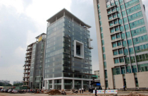 Ế ẩm… văn phòng cho thuê