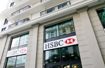 Nới “room” ngoại để hạn chế sở hữu chéo