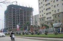 Trở lại mặt đất