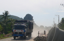 Èo uột khu kinh tế vùng biên: Cần chính sách dài hơi