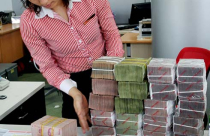 Giảm lãi suất 1% chưa đủ cứu doanh nghiệp