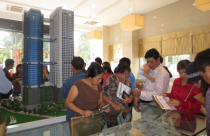 Đi mua nhà thời bất động sản “đóng băng”