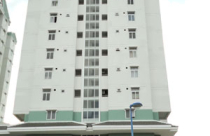 Cãi nhau giữa “tầng” với “lầu”