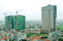 Doanh nghiệp BĐS tìm đường “tránh bão”