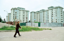 Tập trung “phá băng” từng phần