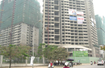 Căn hộ cao cấp lách qua khe cửa hẹp