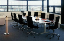 Nhu cầu nội thất văn phòng tăng mạnh trong 2013