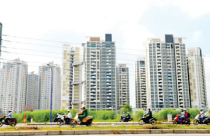 Thị trường nhà đất đóng băng - Giá tiếp tục hạ