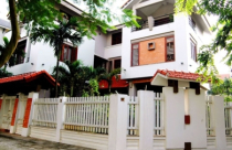 Giá biệt thự mặt Hồ Tây: Nửa tỷ đồng/m2