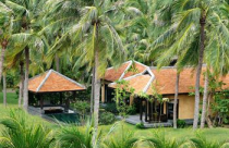 Tự nhiên mất nửa cái resort