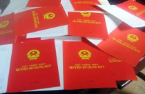 Nhiều người dân Tp.HCM đồng loạt đòi trả “sổ đỏ”!