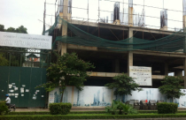 Dự án AZ Lâm Viên Complex hoang tàn và đổ nát