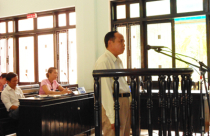 Lừa bán đất, Phó phòng Tỉnh ủy đi tù
