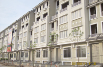 Doanh nghiệp địa ốc và nỗi đau "chạy làng"