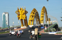 Đà Nẵng: Phía sau ánh đèn hào nhoáng!