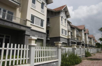 Vốn ngoại kích hoạt thị trường bất động sản