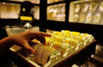 Nhà đầu tư tăng đặt cược vào vàng