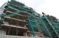 Bất động sản trượt giá, M&A tiếp tục sôi động