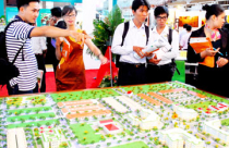 Bỏ quy định “bán nhà phải qua sàn”