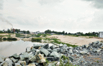 Đất Bình Dương, nhận tiền đền bù ở... Thủ Đức