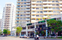 Đẩy rủi ro cho người mua