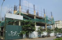 Rừng thép rỉ, vườn rác thải ở AZ Lâm Viên