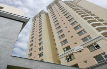 "Đại chiến" diện tích căn hộ: Đình chỉ thông tư 16 của Bộ Xây dựng?