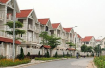 Tiền to lại đổ vào biệt thự, liền kề?