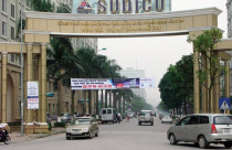 Nhà cứ ở, sổ đỏ cứ... lang thang