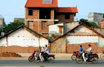 Nhà nhỏ trong ngõ hẻm Hà Nội hút khách