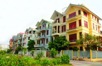 Cho phép phân lô, bán nền: Có trúng hai đích?