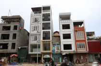 Nhà dị dạng trên" con đường đắt nhất hành tinh"