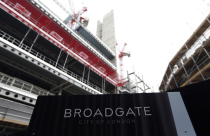 London nở rộ xu hướng mua lại tòa nhà văn phòng cũ