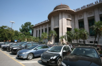 “Ổn định hơn mới nên nghĩ đến bỏ trần lãi suất”