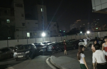 Không thu được phí trông xe, ban quan lý Mipec chặn tầng hầm